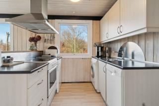 Cottage Near Idyllic Peaceful Sandy Beach - 2