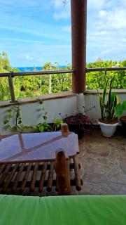 Hewani a bright & airy 1 BR apartment with an ocean view & pool - 1