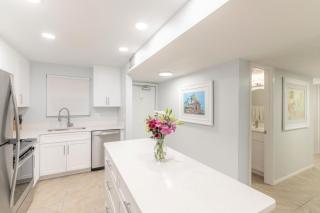 Paradise Beach Club - Oceanfront and Penthouse - Satellite Beach - 3