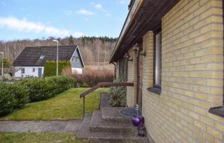 3 Bedroom Cozy Home In Degeberga - 4