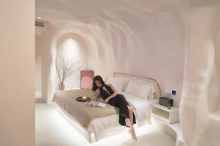 Cotton Castle Designer Hotel-New Hotel, INS Cave Style,Bubble Pool,Family-friendly,Free Self-Service Laundry & Drying,Travel Guide,Book Tickets, Scooter& English Customer Service - 2