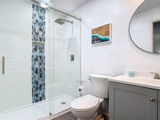 Bring Your Boat! Updated Home Close to 3 Beaches - Fort Myers - 4