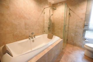 Sandbox Beachfront Villa 5 - 2