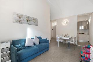 Garibaldi - Happy Rentals - 1