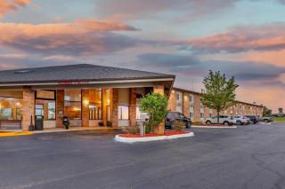 Rodeway Inn Coopersville - 7