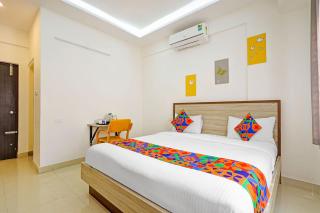 FabHotel Marella Grand Inn - 1