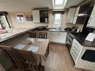 Sea and Bay Viev Luxury Lodge in Clarach bay - 0