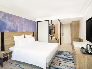 Novotel New Delhi City Centre - 5