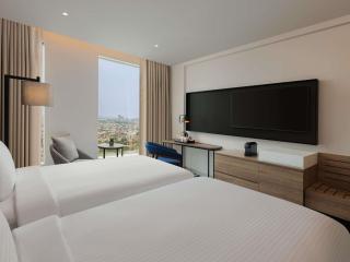 Novotel New Delhi City Centre - 4