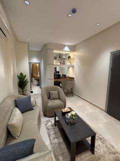 شقة هادئة بدخول ذاتي حي النرجس - 2