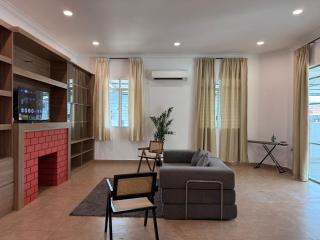 3 Storey Modern Bungalow Villa with Roof Top Near Lean Tower, 2 mins to Town - 7