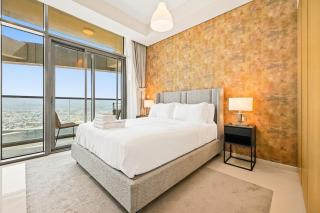 Aykon City Studio, High-Floor Canal View, Pool and Gym, Business Bay - 0