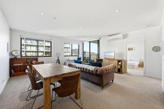 Peaceful Studio Near Canberras Central Attraction - 9