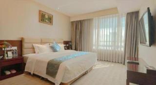 Chengdu Sovereign Hotel - 4