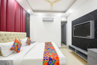 FabHotel Royal Palace Peera Garhi - 2