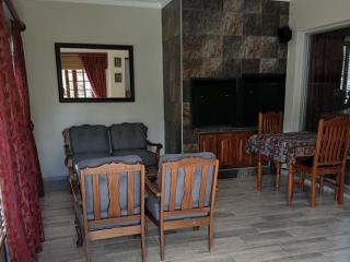 Lavender Lane Guesthouse - 5