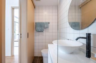 Fantasea Condo Near Cafe Del Mar & Rooftop Pool - 1