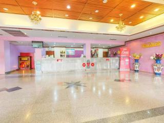 OYO 565 Trang Hotel - 6