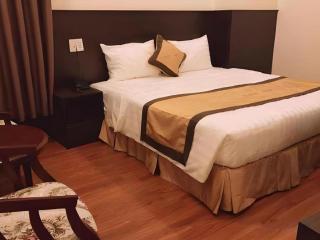 LUCKY STAR HOTEL - 1
