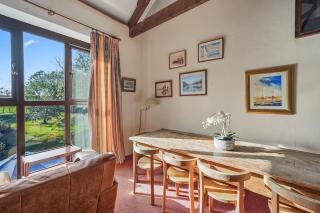 Wonderful Barn that Sleeps 12 with Swimming Pool - 2