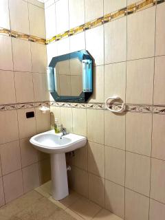 Double and Triple Rooms With Lake View - 8