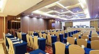 Inner Mongolia XingTai Phoenix Hotel - 3