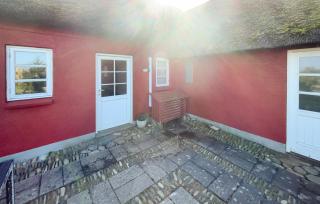 4 Bedroom Amazing Home In Ringkøbing - 9
