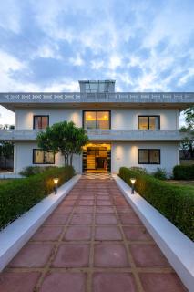 Fable Farm by Alaya Stays 4-BHK Villa with Private Pool, Gazebo & Garden - 1