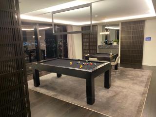 EQ Tower - Furnished 5 Star Rated Queen Bedroom - 1