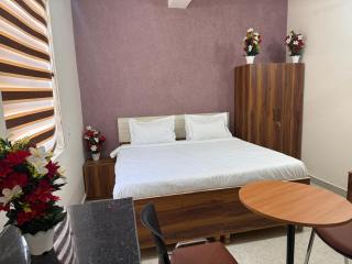 JMD Zoom Plaza Hotel - 5