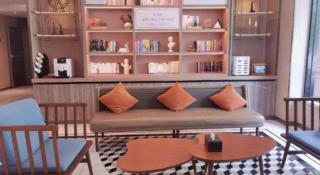 Magnotel Shanghai Maglev Station - 6