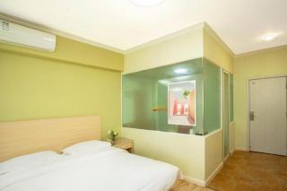Super 8 Hotel Chengde Imperial Summer Resort - 3