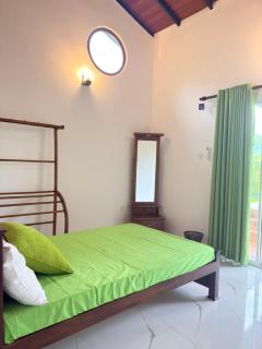 Hillcrest Bungalow - 9