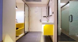 ibis Styles Beijing Capital Airport Hotel - 8