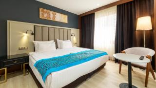 Teymur Continental Hotel - 8