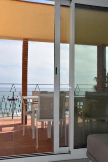 Torredembarra Beachfront apartment sleeps 6 - 9