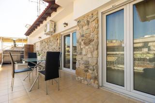 House Lux Loft - Spacious Stay in Thessaloniki - 5