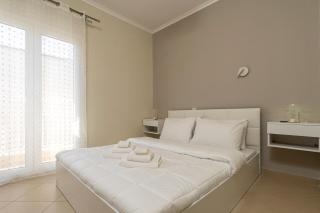 House Lux Loft - Spacious Stay in Thessaloniki - 8