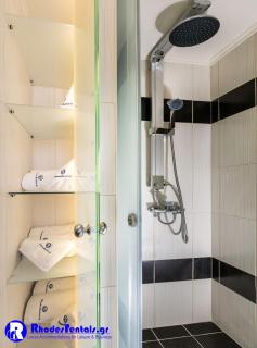 Rhodes Central Suite - 6