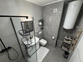 Apartment Mate - 9