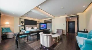 Xana Hotelle·Shenyang North Railway Station Square - 1