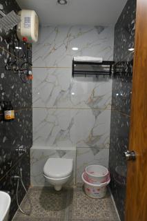 Hotel Revanta Inn - 3