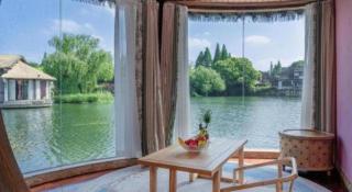 Dockside Boutique Hotel - 4