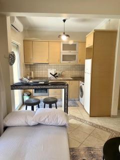 White Tulip Modern Apartment in Thessaloniki - 7