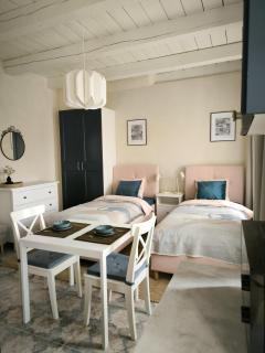 Independance Square Apartments II - 4