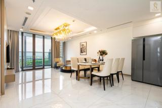 Landmark 81 Premium River & City View Luxury Apartment - 0