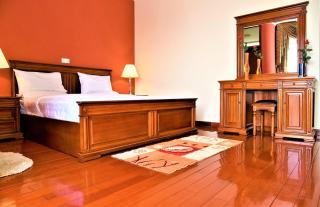 Diplomat Luxury Apartments - 1