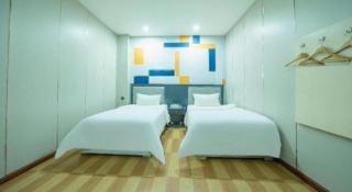 Pai Hotel Guiyang Daximen West Zhongshan Metro Station - 3