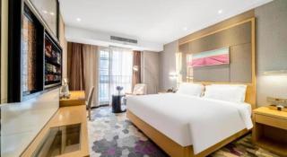 Lavande Hotel Wuhan East Lake Xudong Metro Station - 9