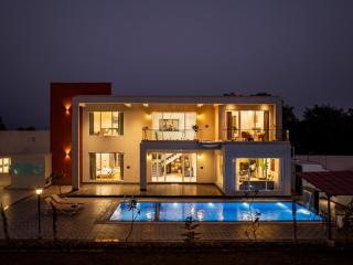 Villa Festiva by ORU Villas - 0